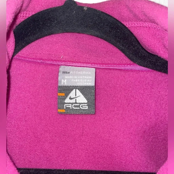 Nike ACG pink fleece jacket size medium - Picture 3 of 4